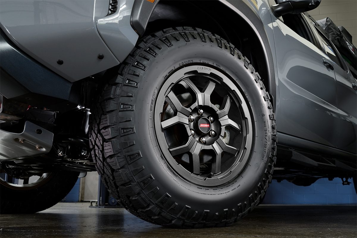 Accesorio loderas traseras para Nissan Frontier V6 PRO-4X 2024