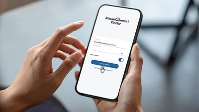 Paso 1 de renovación de NissanConnect Finder